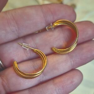 Delicate Tri- Hoop 1"  Gold Alloy Hoop Earrings